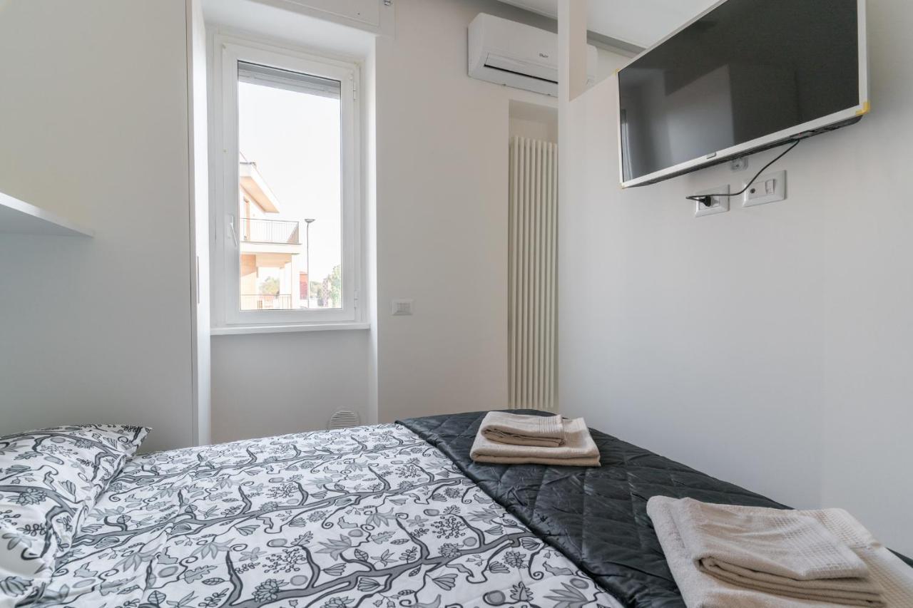Cimiano Suite 21, New Apartment Milaan Buitenkant foto